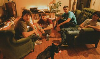 Bestia Bebé lanza ‘Gracias por nada’, un disco con melancolía y mucha reflexión