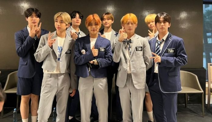 T1419 visita México por primera vez y presenta su sencillo "El Sol Se Va a Apagar"