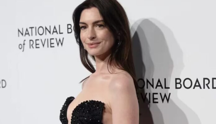 Anne Hathaway revela que sufrió un aborto