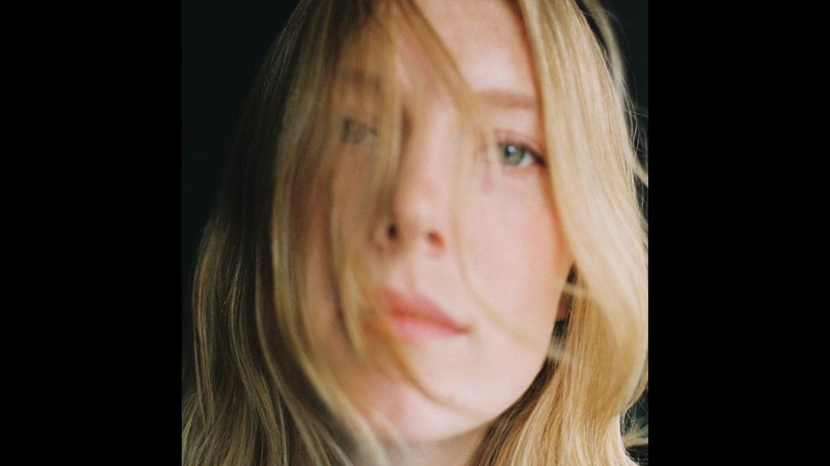 Georgia Harmer deja ir el pasado con su nuevo álbum