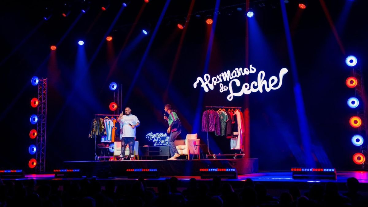 Hermanos de Leche desatan la risa colectiva en su casa, Monterrey