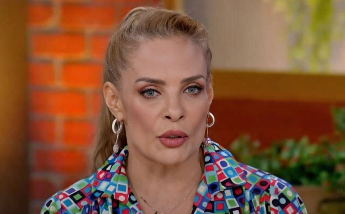 La actriz mexicana Alma Cero enfrenta complicaciones de salud debido a un problema dental; aquí te contamos los detalles.