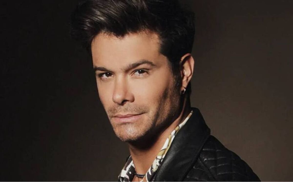 Brandon Peniche comparte su experiencia al interpretar a Genaro en Doménica Montero, mostrando su lado más vulnerable y emocional.