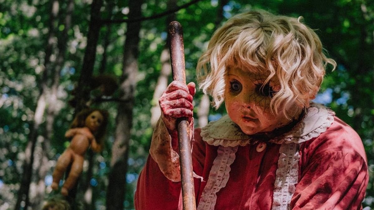 Crítica | 'Dolly', De lo más grotesco del año en el cine de terror